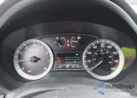 2013 Nissan Sentra Sl z USA, uszkodzony, nr VIN 3N1AB7AP8DL679997